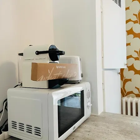 Les Prebendes Apartment *